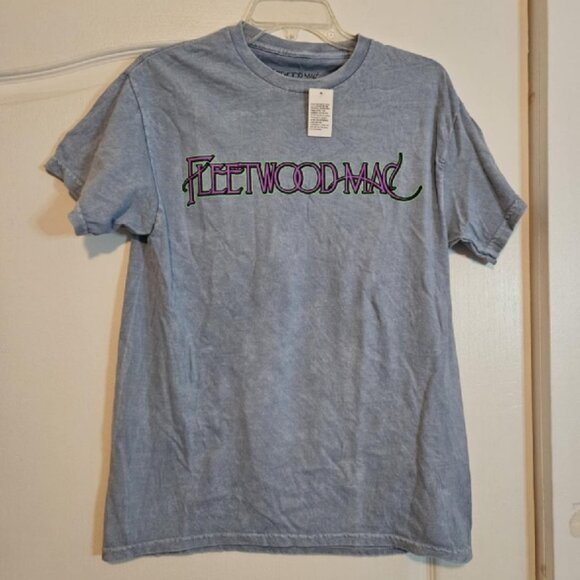 New with tags Fleetwood Mac Rumours Band Tee Shirt Size Medium - Picture 2 of 3